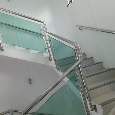 Recinto di vetro Good Corrosion Resistant del corrimano dell'acciaio inossidabile 1.2mm 1.5mm 2mm Inox