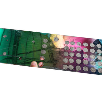 3mm Colourful hanno perforato il foro rotondo di superficie dello specchio dello strato di acciaio inossidabile