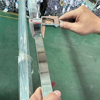 304L tubo in acciaio inossidabile specchio lucidato tubo rotondo quadrato rettangolare con lunghezza personalizzata per la decorazione del palazzo manubrio