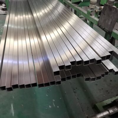 Tubi quadrati e rettangolari in acciaio inossidabile da 10x10mm a 200x200mm con spessore della parete da 1,5-5,0mm per edilizia e ringhiere